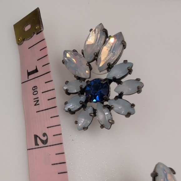 J. Crew Blue and White Floral Earrings with Sapphire Center - Picture 3 of 5